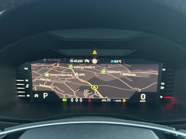 Skoda Karoq 1.5 TSI Selection