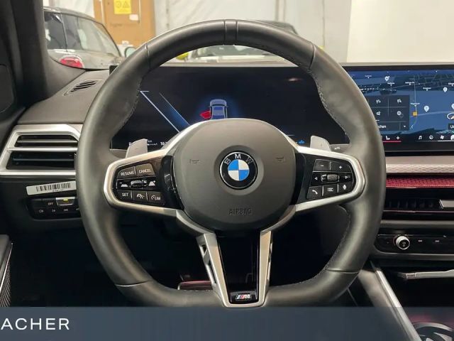 BMW 320 320i M-Sport Sedan