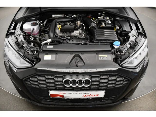 Audi A3 30 TFSI S-Tronic Sedan