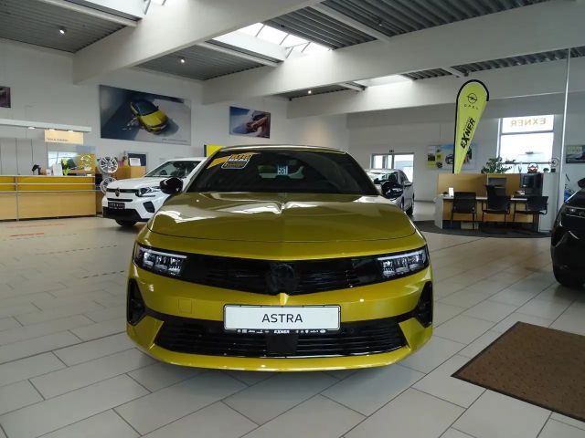Opel Astra GS-Line Grand Sport