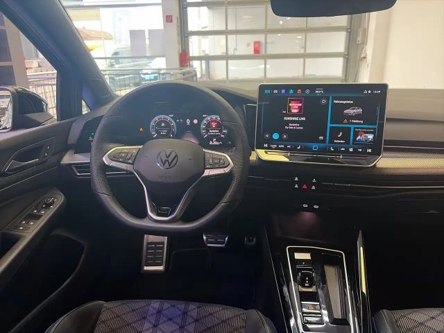 Volkswagen Golf 1.5 TSI DSG