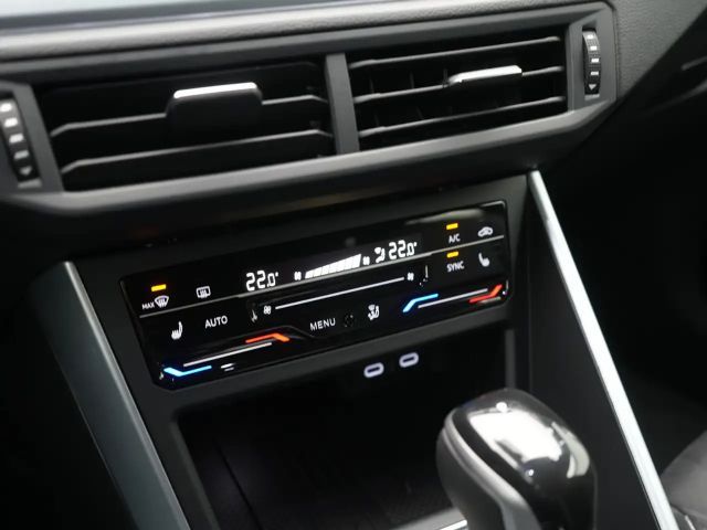 Volkswagen Taigo DSG