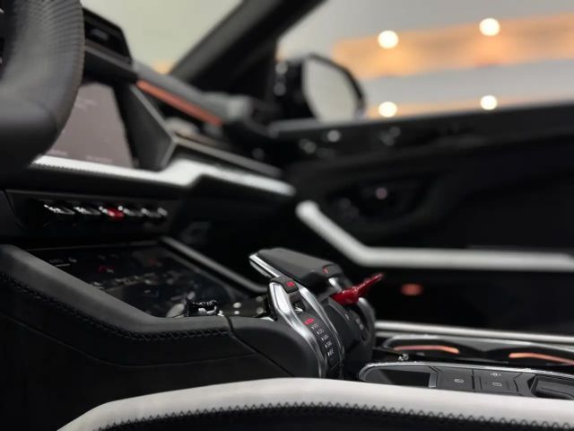 Lamborghini Urus SE *Bang&Olufsen*Massage*Fond-Entertainment*AHK*