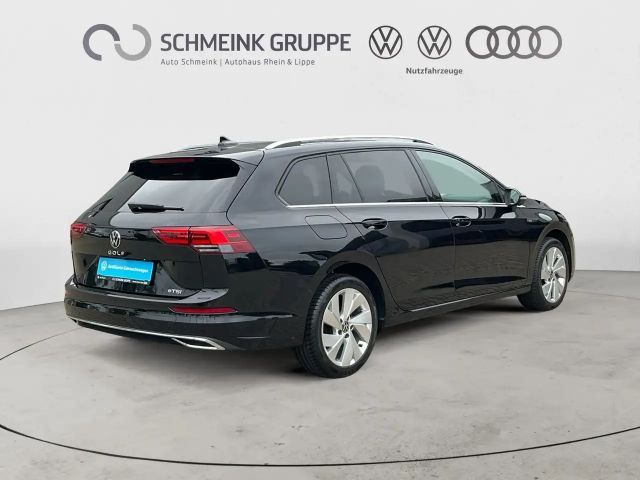 Volkswagen Golf 1.5 eTSI DSG Golf VIII Style