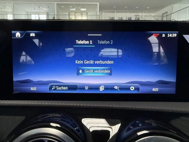 Mercedes-Benz A 250 4MATIC AMG Line