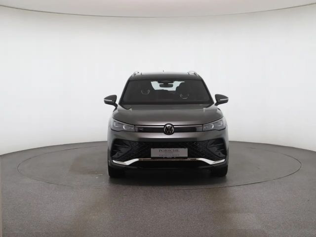Volkswagen Tiguan DSG Sport