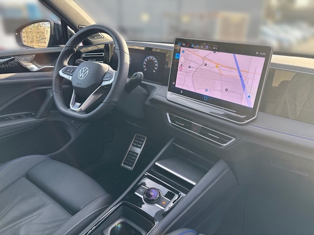 Volkswagen Tiguan 2.0 TSI DSG