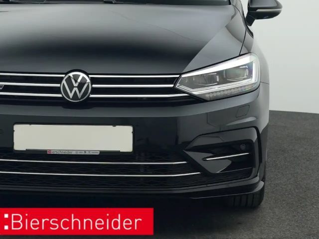 Volkswagen Touran 1.5 TSI DSG R-Line