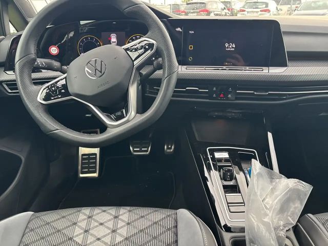 Volkswagen Golf R-Line Variant