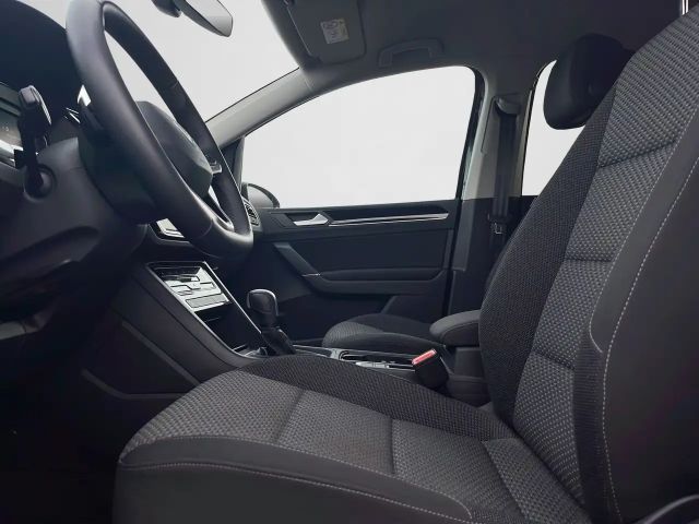 Volkswagen Touran 1.5 TSI DSG R-Line