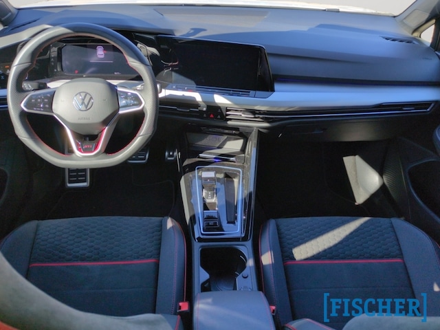 Volkswagen Golf 2.0 TSI DSG Golf VIII