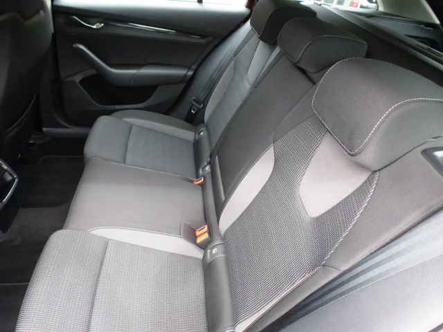 Skoda Octavia Ambition iV