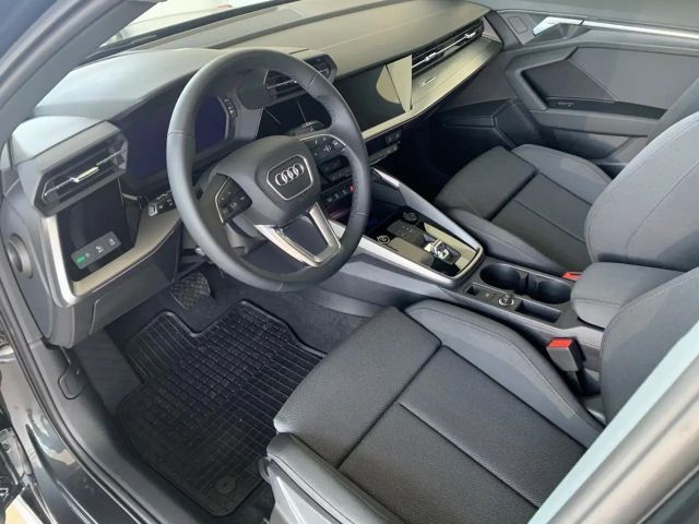 Audi A3 30 TDI Sedan