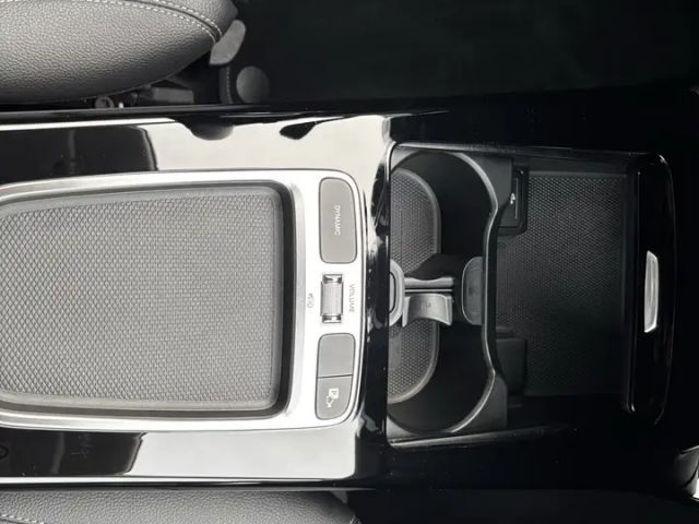 Mercedes-Benz A 180 A 180 PROGR+MBUX+MULTIBEAM+KAMERA+ASSIST+SHZ+DAB