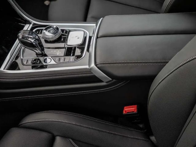 Alpina B8 4.4 Bi-Turbo Navi Leder Panoramadach LED Scheinwer