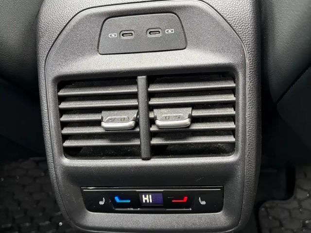 Volkswagen Passat 2.0 TDI DSG R-Line Variant