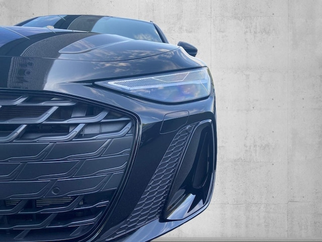 Audi A6 e-tron Avant Quattro