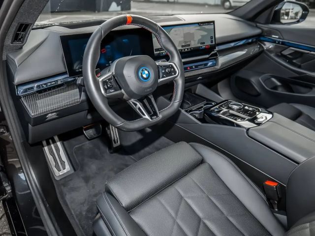BMW i5 M-Sport M60 Sedan xDrive