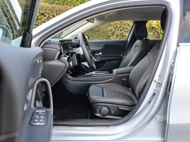 Mercedes-Benz A 200 Progressive