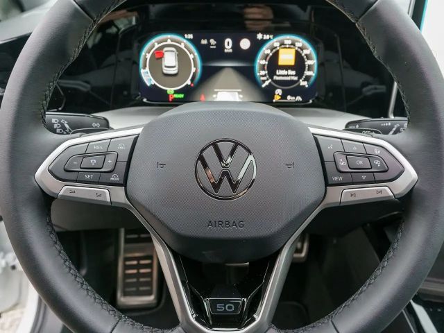 Volkswagen Golf 1.5 eTSI DSG