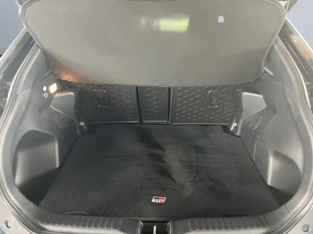 Toyota Yaris Cross GR Hybride