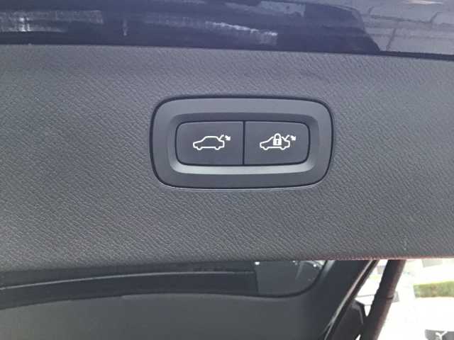 Volvo XC90 AWD Dark T8 Ultra