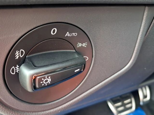 Volkswagen Taigo 1.0 TSI R-Line