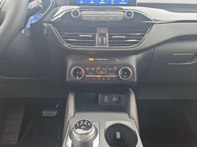 Ford Kuga Plug in Hybrid ST Line X