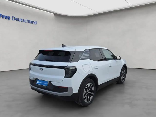 Ford Explorer Extended range RWD