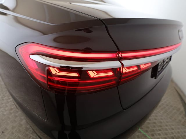 Audi A8 60 TFSI Hybride Quattro