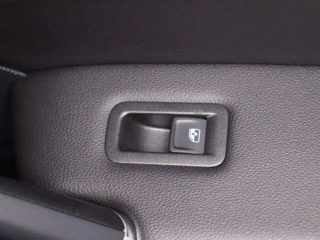 Volkswagen Touran Goal 1.5TSI 209,-ohne Anzahlung 7-Sitzer Navi Kam