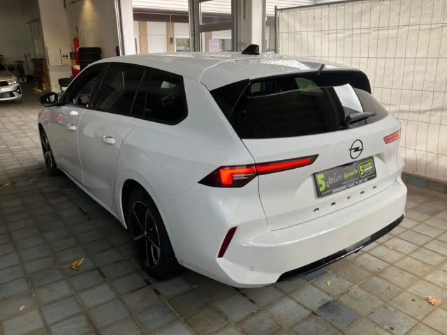 Opel Astra 1.2 Turbo Sports Tourer