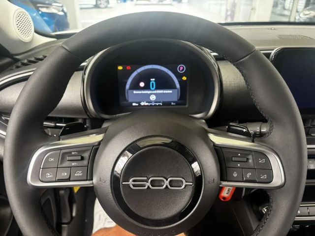 Fiat 600e Hybrid Aut. LED PDC Tempomat -23
