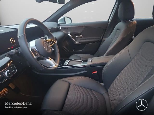 Mercedes-Benz A 200 Progressive