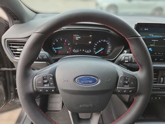 Ford Focus EcoBoost ST Line