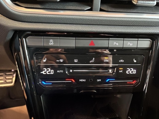 Volkswagen T-Roc T-Roc 2.0 TSI 4M+R-LINE+DSG+LED+KAMERA+ACC+AHK