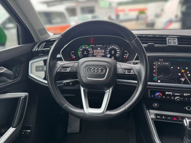 Audi Q3 S-Line