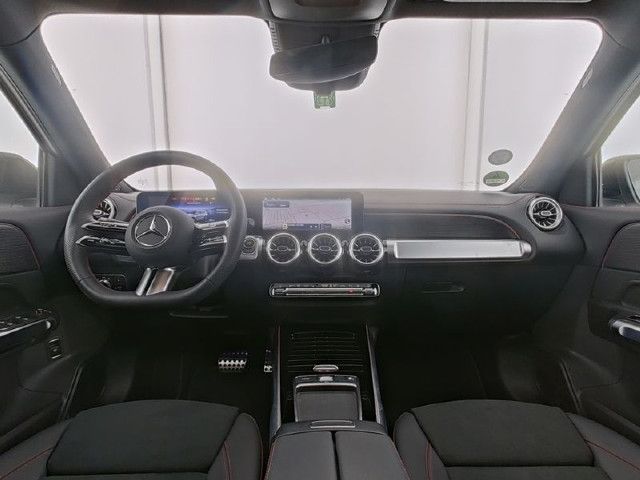 Mercedes-Benz EQB 300 4MATIC