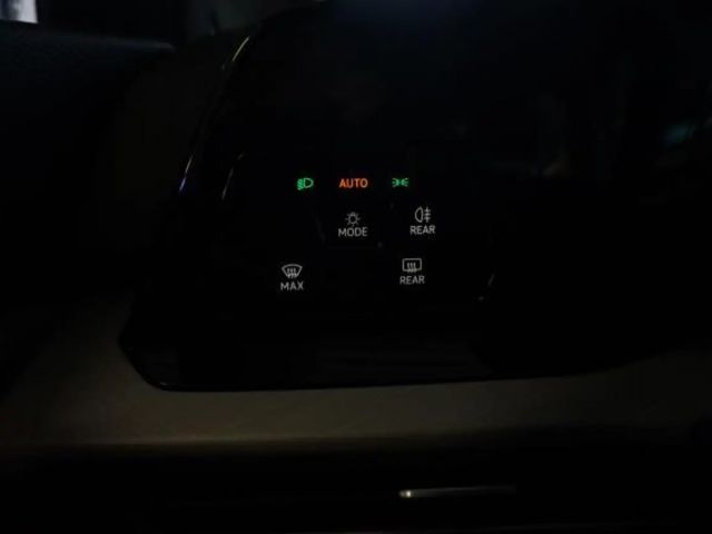 Volkswagen Golf DSG Variant