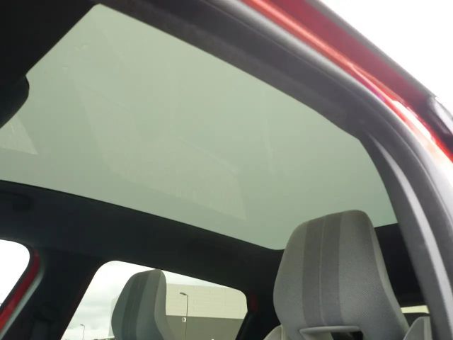 Renault Scenic E-Tech Iconic