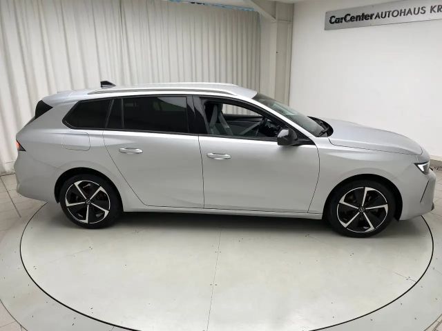Opel Astra Business Elegance Sports Tourer