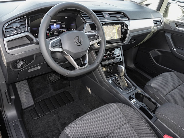 Volkswagen Touran 1.5 TSI DSG