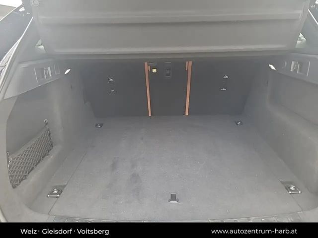 Jaguar F-Pace D200 R-Dynamic