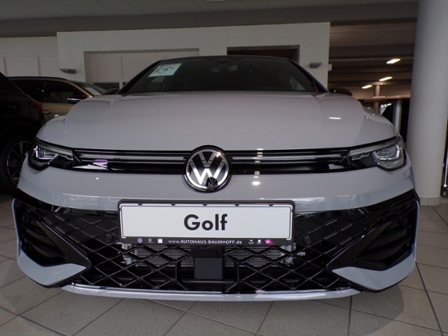 Volkswagen Golf 1.5 eTSI DSG