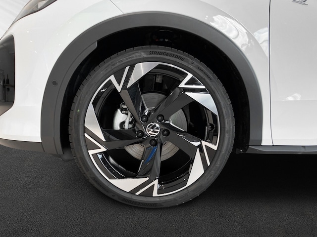 Volkswagen T-Roc 1.5 eTSI DSG R-Line