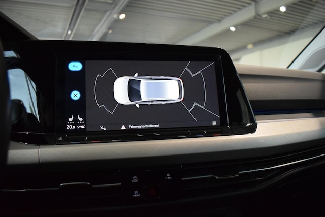 Volkswagen Golf 2.0 TDI DSG Life Variant