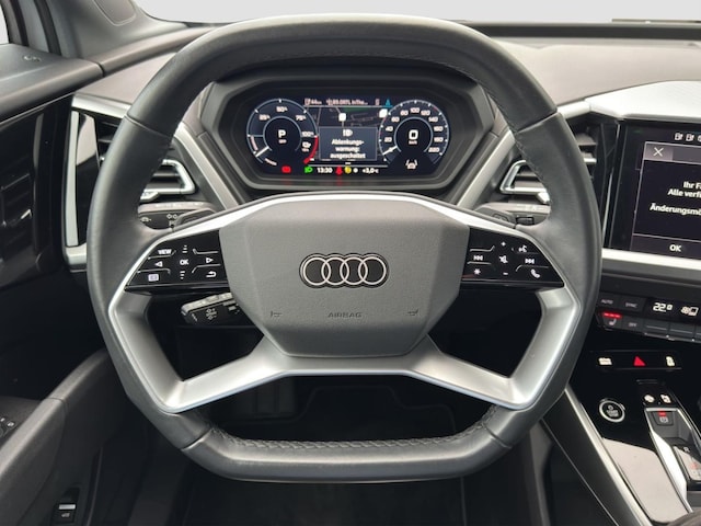 Audi Q4 e-tron SUV 45 e-tron Audi Q4 e-tron