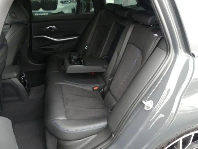 BMW 320 320d Touring xDrive