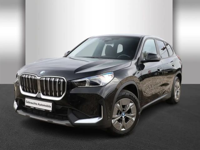 BMW iX1 xDrive30