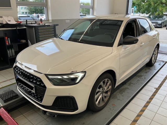 Audi A1 30 TFSI S-Tronic Sportback